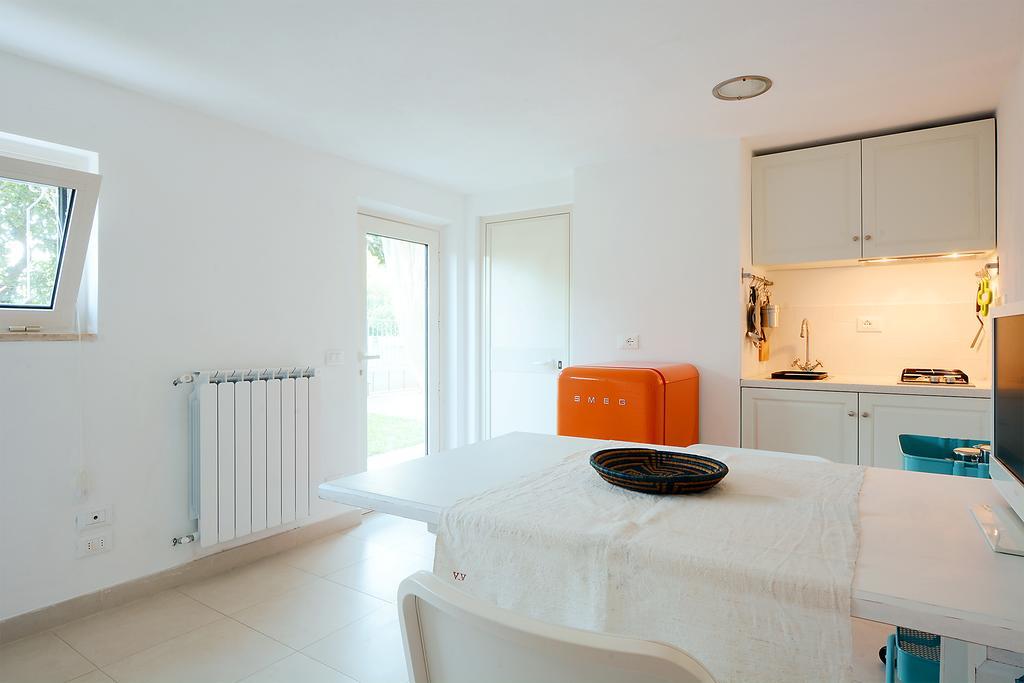 Casa Mite Apartment ปิเอตราซานตา ภายนอก รูปภาพ